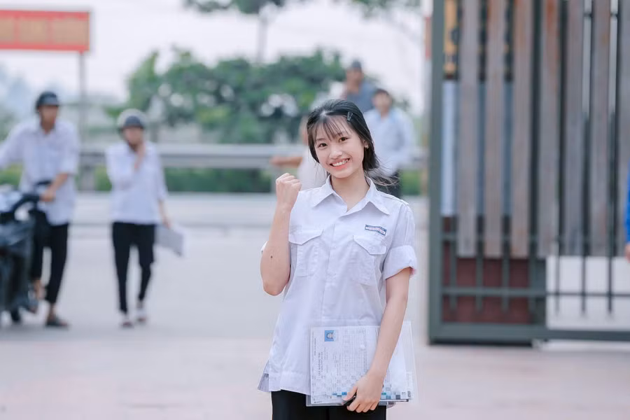12-tn1.jpg