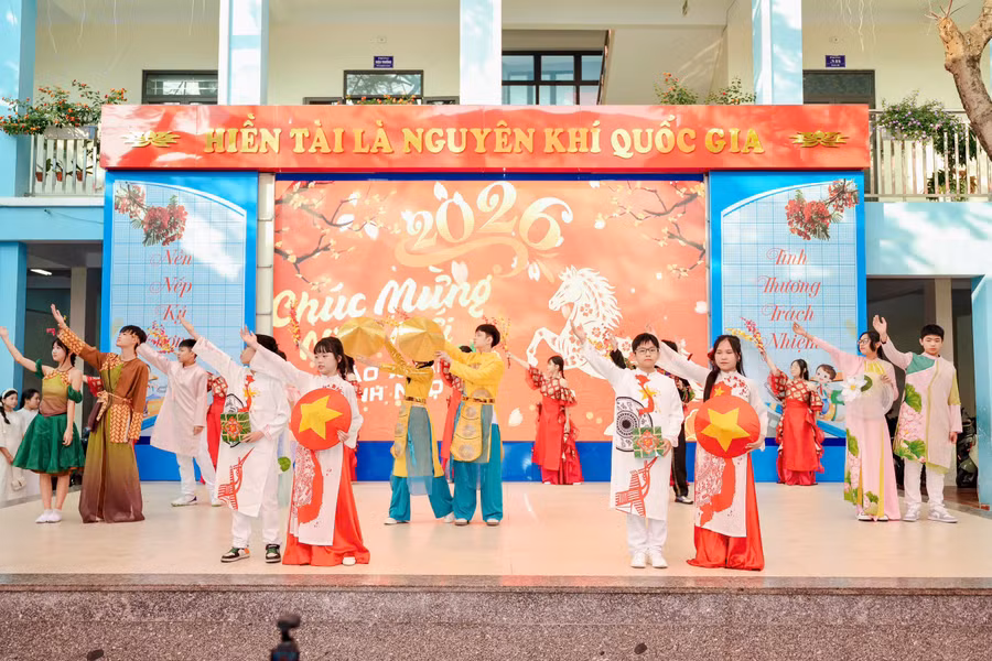 thcs-ngo-quyen5.jpg
