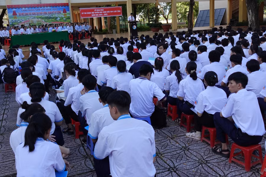 Lễ khai mạc kỳ thi học sinh giỏi THPT tỉnh Cà Mau.