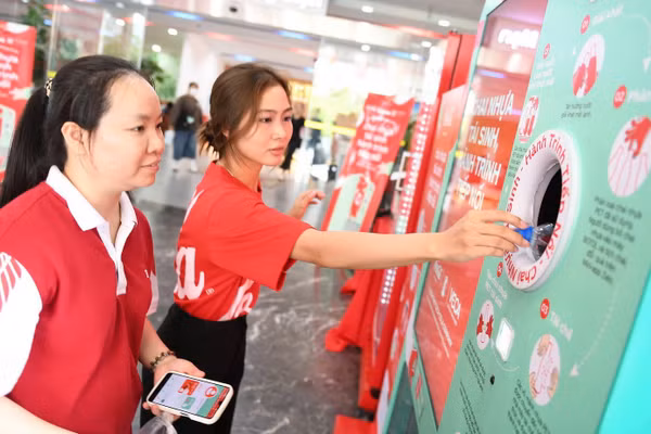 Trải nghiệm máy tái chế của chương trình.
