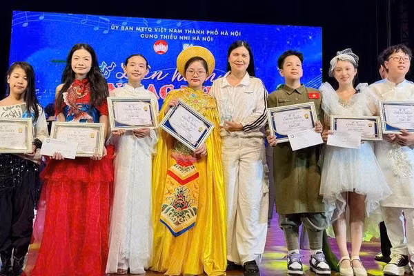 Những thành tích nổi bật của học trò là hạnh phúc vô tận của cô giáo Trần Bảo Hà.