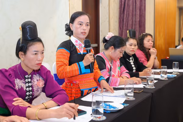 Đại diện hộ gia đình tham dự Hội thảo chia sẻ kết quả và bài học kinh nghiệm từ Dự án. Ảnh: BTC.
