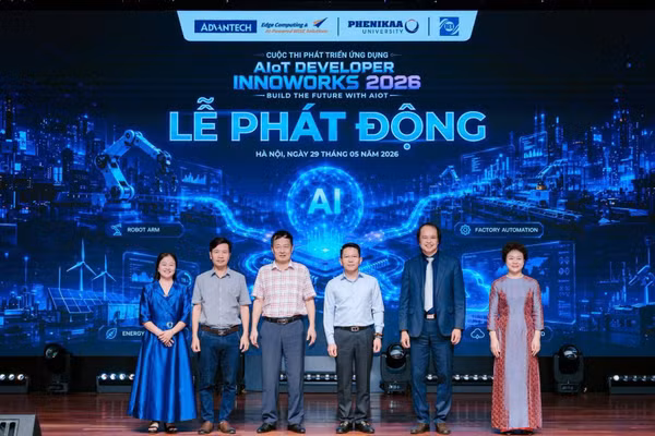 Sự kiện Kick-off cuộc thi AIoT Developer InnoWorks 2026 chính thức diễn ra tại Đại học Phenikaa - ngày 29/5.
