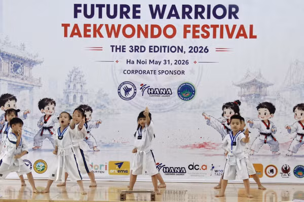 Một tiết mục của trẻ mầm non tại Future Warrior Taekwondo Festival 2026.