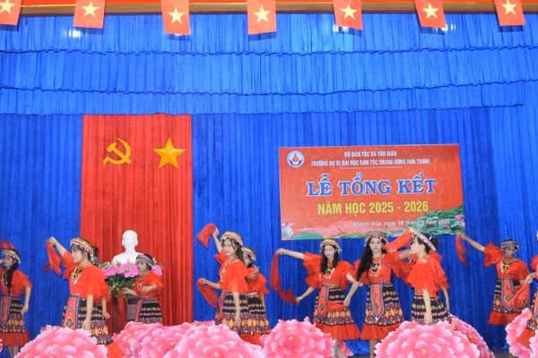Nâng tầm trường dự bị đại học thành trung tâm giáo dục chuyên biệt