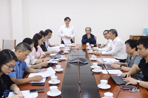 Quang cảnh tọa đàm.