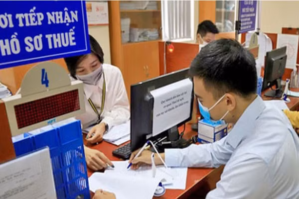 Điều chỉnh thuế TNCN theo hướng công bằng hơn, giảm gánh nặng cho người dân