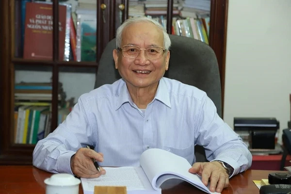 Phó Giáo sư, Tiến sĩ, Bác sĩ, Nhà giáo Nhân dân Nguyễn Võ Kỳ Anh.