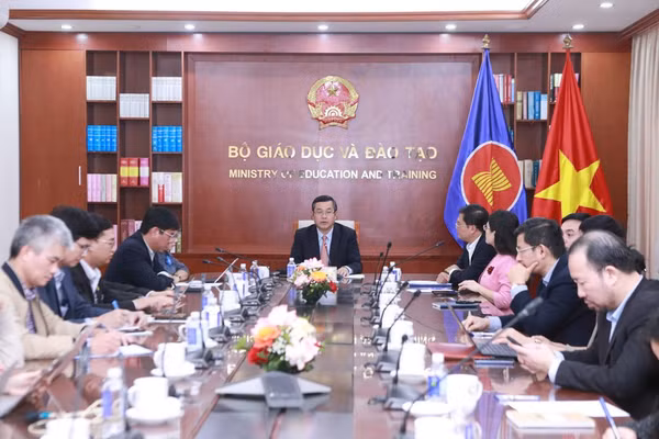 Cú hích mới cho dịch chuyển giáo dục từ tham chiếu khung trình độ