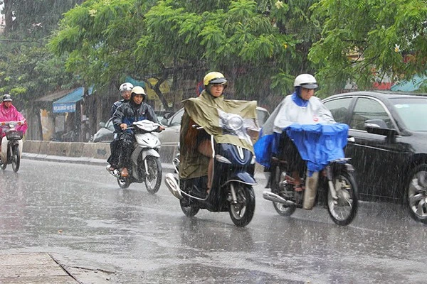 Bão số 7 suy yếu thành áp thấp nhiệt đới gây mưa rào và dông khu vực Bắc Bộ