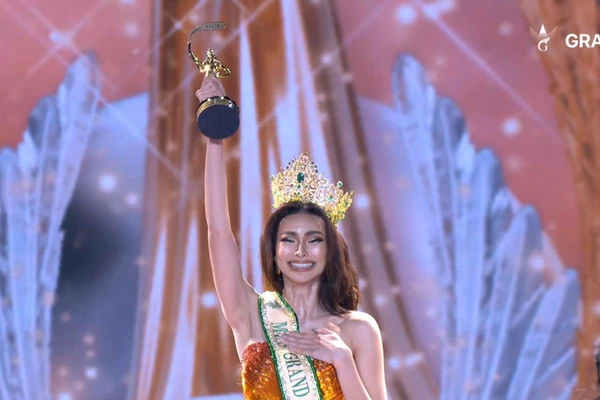 Người đẹp 30 tuổi đăng quang Miss Grand International 2025