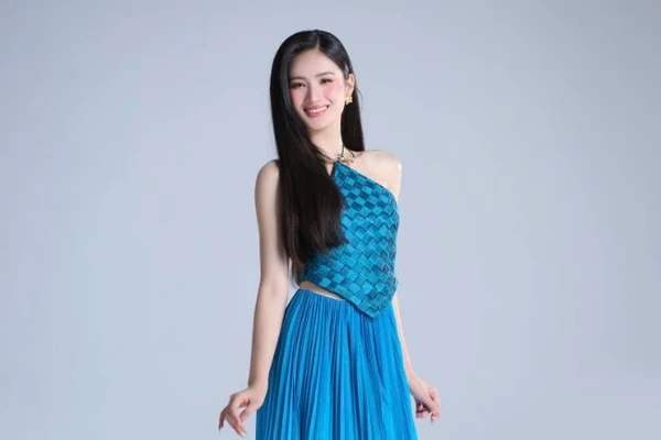 Ý Nhi liên tiếp ghi điểm tại Miss World 2025