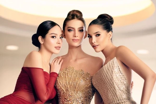 Bùng nổ nhan sắc, Thanh Thủy tự tin 'cân đẹp' loạt Hoa hậu Quốc tế