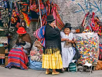 Chợ đạo cụ cho... phù thuỷ ảnh 1