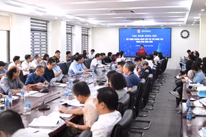  Tọa đàm khoa học "Xây dựng Khung năng lực trí tuệ nhân tạo dành cho sinh viên". 