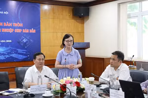 Trường đại học và doanh nghiệp bàn phát triển công nghệ và công nghiệp bán dẫn.