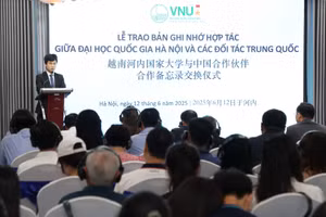 ĐHQGHN hợp tác với đại học của Trung Quốc đào tạo nhân lực chất lượng cao.
