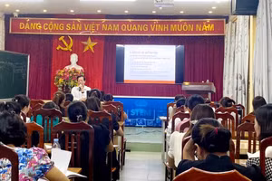 Tăng cường bồi dưỡng kiến thức Hà Nội học cho giáo viên các cấp.