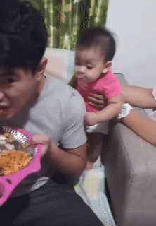 Cho xin miếng đi...