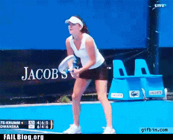 Loạt khoảnh khắc “thốn đến tận rốn” ảnh 6