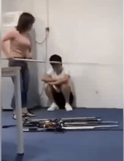 Này thì câu cá quên việc nhà này. Này thì câu cá quên việc nhà này.