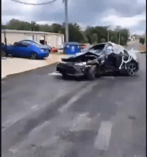 Quảng cáo xe gì đây.