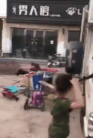 Bực lắm rồi nha.