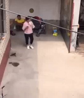 Tiếc cái gì hơn nào. Tiếc cái gì hơn nào.