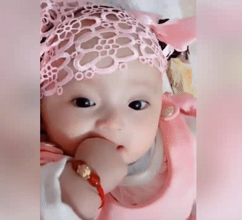 Ai có gì ăn cho ăn cùng với