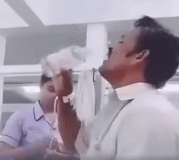 Sao phải truyền.