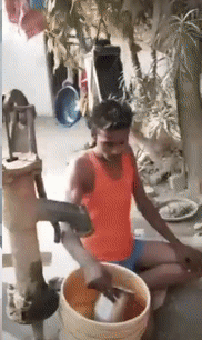 Tắm vậy bao giờ sạch