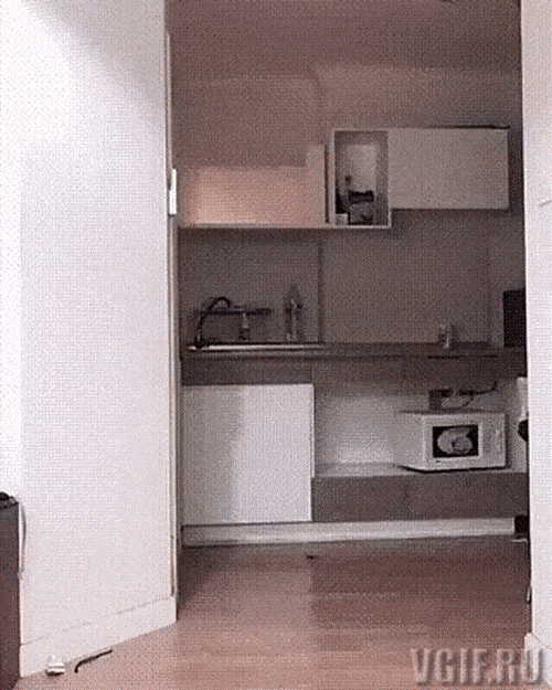 Phụ nữ có tài biến hóa rất khôn lường.