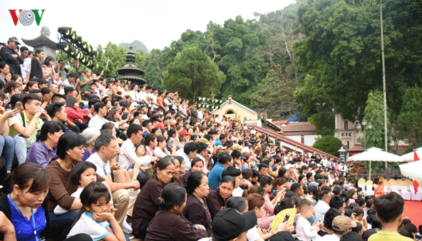 su hung thinh cua phat giao khong nam o "chua to-tuong lon" hinh 1