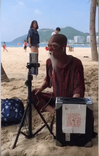 Xem tôi thể hiện đây