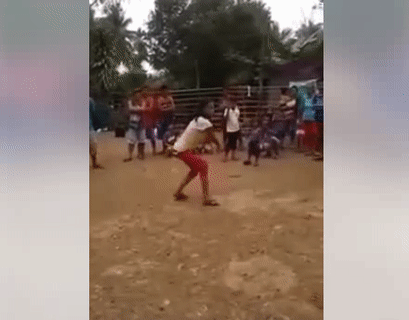 Lui hết cho chị thể hiện Lui hết cho chị thể hiện