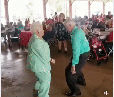 Tuổi tác không nói lên điều gì. Tuổi tác không nói lên điều gì.
