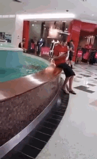 Khi những cụ già... Khi những cụ già...