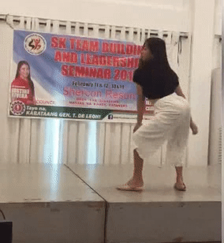 Bạn không cần phải giỏi, mà chỉ cần đam mê. Bạn không cần phải giỏi, mà chỉ cần đam mê.