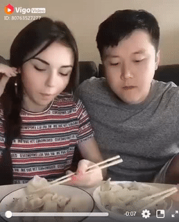 Đừng có vội cười.