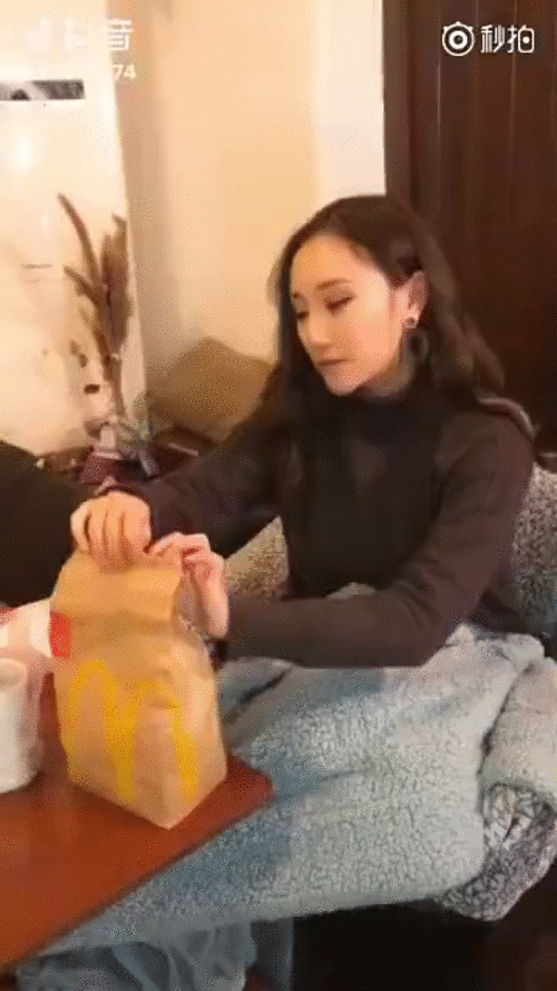 Nam thực như hổ, nữ thực như...