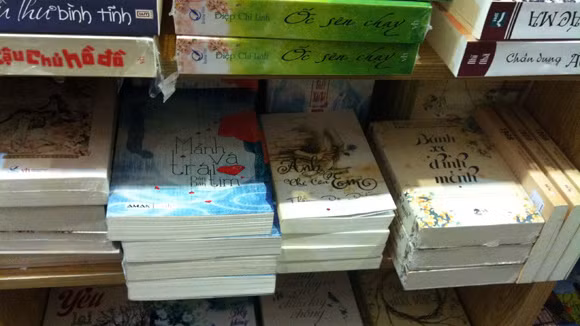 Cai nghiện... ngôn tình