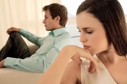 Lỡ miệng “vợ chồng như quần áo”, vợ thẳng tay ly dị