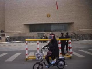 Trung Quốc: Hàng loạt quan chức chết bất thường