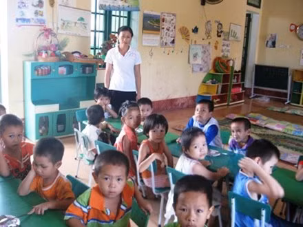 Xét tuyển 2.000 giáo viên mầm non hợp đồng ngoài biên chế