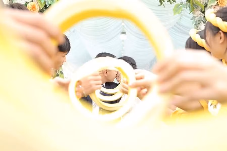 Cô dâu “dở khóc dở cười” lên mạng kêu than vì tin nhầm thợ ảnh