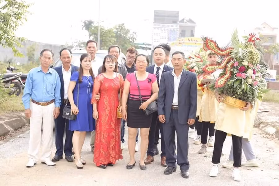 Cô dâu “dở khóc dở cười” lên mạng kêu than vì tin nhầm thợ ảnh