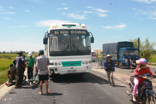 Tai nạn giao thông dồn dập trên Quốc lộ 1