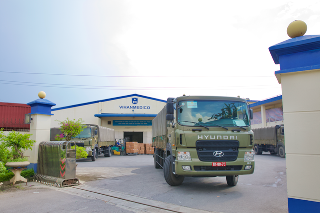T&T Group bàn giao 8,5 triệu bộ bơm kim tiêm phục vụ chiến dịch tiêm chủng phòng COVID-19 ảnh 3 T&T Group bàn giao 8,5 triệu bộ bơm kim tiêm phục vụ chiến dịch tiêm chủng phòng COVID-19 ảnh 3