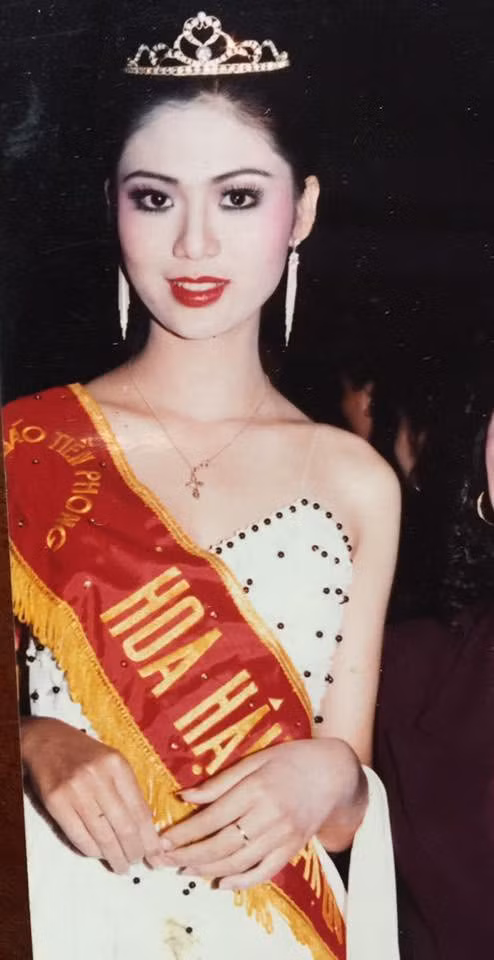 Ngắm lại nhan sắc vượt thời gian của Hoa hậu Nguyễn Thu Thủy ảnh 3