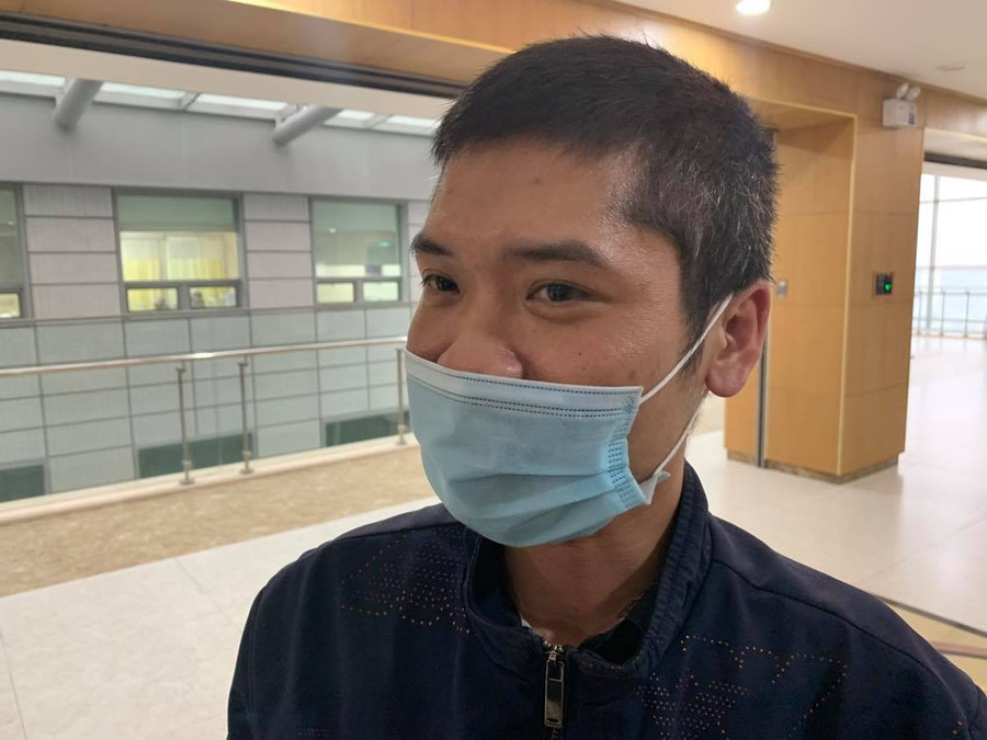 Vương hạnh phúc kể về cuộc sống mới của mình. Cuộc sống mới của người đàn ông Việt Nam đầu tiên được ghép tay -0